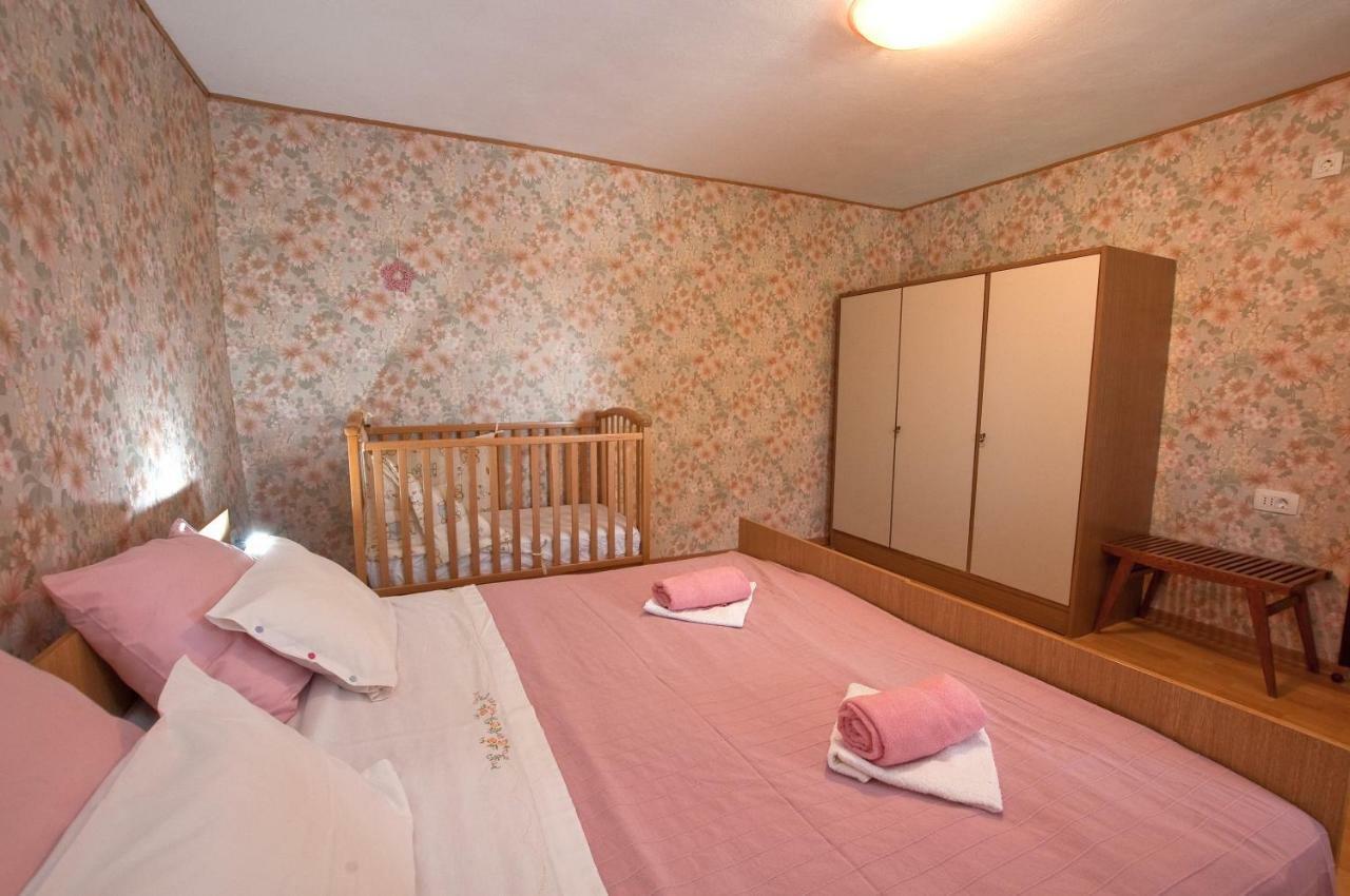 Pensjonat Country House Gazon Šmarje Zewnętrze zdjęcie